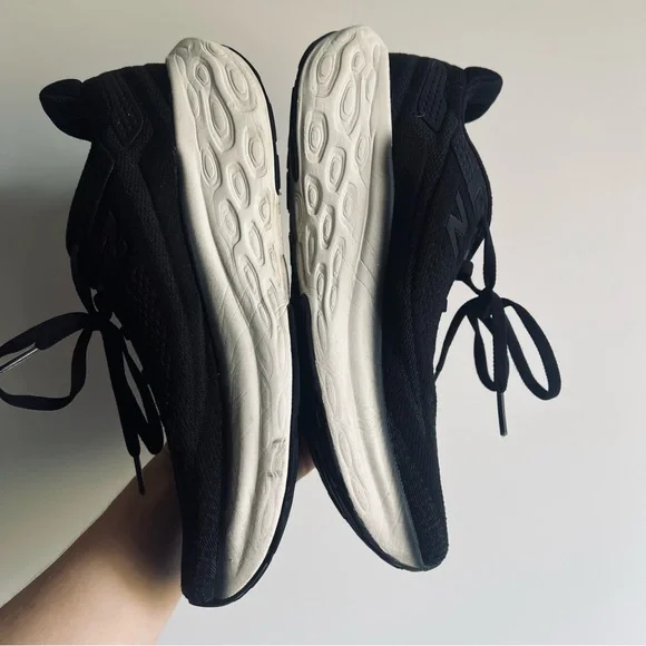 Women's New Balance Fresh Foam X 1080v13 Running Shoes in Black White Women’s 8